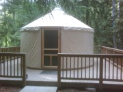 Yurt02